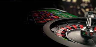 Giao diện Sảnh game 222b với các danh mục slot và casino